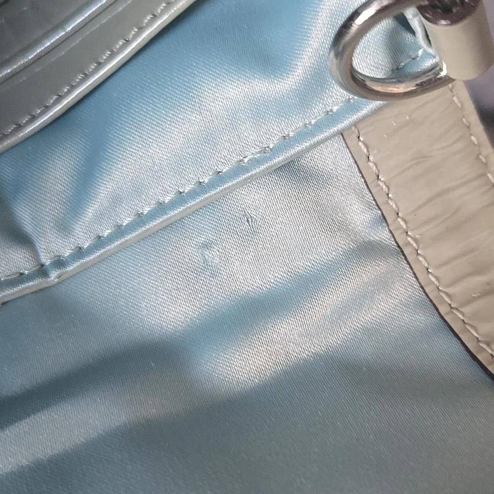 Coach Handbag - Picture 7 of 9